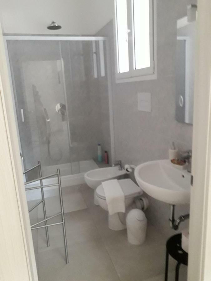 Gymnasium Bed & Breakfast Syracuse Bagian luar foto